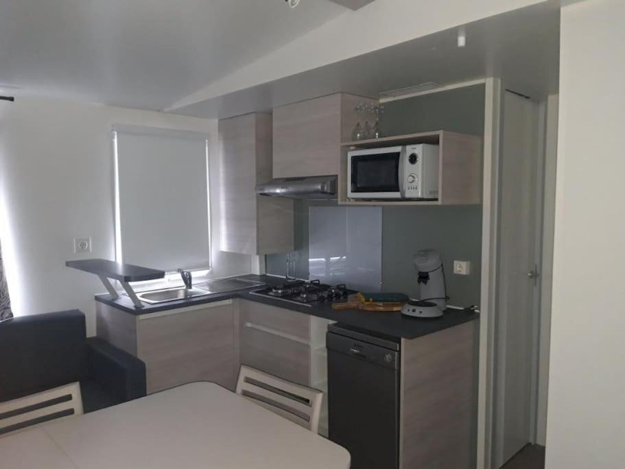 Calvi Mobil-Home Neuf Particulier Sur Camping Lumio  Exterior photo